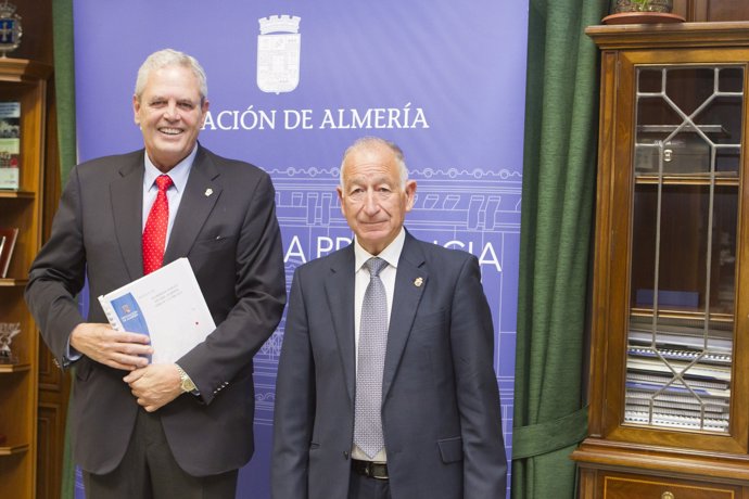 El alcalde de Vera y el presidente de la Diputación de Almería
