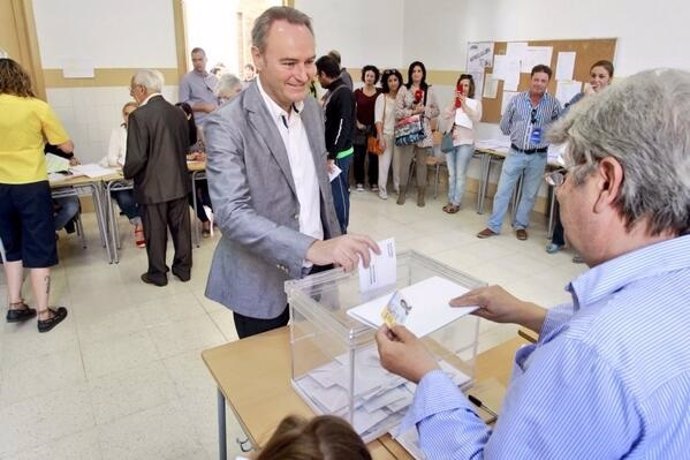 Fabra vota en Castellón el 25M