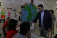 Gutiérrez (PSOE) anima a los ciudadanos a ir a votar y "provocar un cambio en el rumbo de Europa"