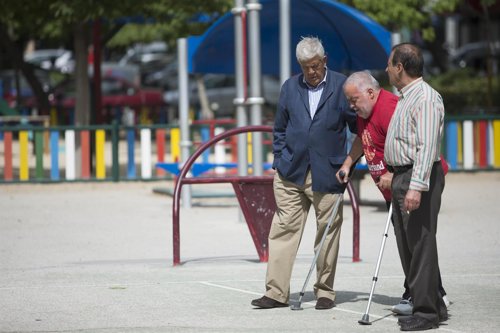 La campaña 'Donantes de tiempo' pretende poner en valor la labor de voluntarios