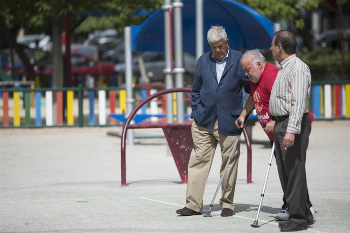 La campaña 'Donantes de tiempo' pretende poner en valor la labor de voluntarios