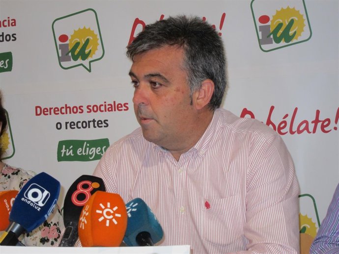 Manuel Cárdenas en rueda de prensa