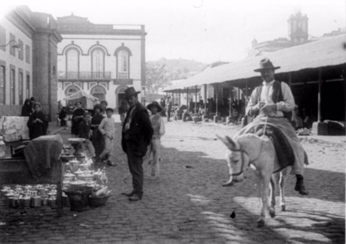Imagen antigua de un mercado