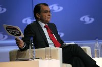 Zuluaga promete que si gana suspenderá el proceso de paz con las FARC