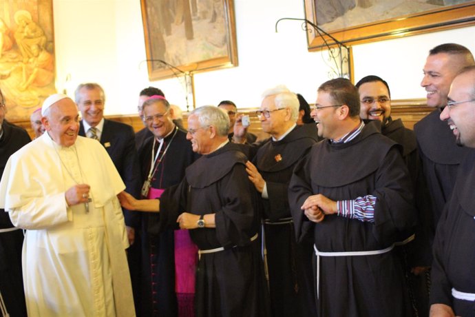 El Papa almuerza con los franciscanos en el convento de San Salvador 