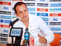 Cuauhtémoc Blanco deja el 'Tri' y dice que no debe "nada a nadie"