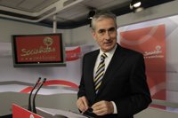 Jáuregui dice que Díaz tiene "fuerza" y "capacidades" pero no sabe qué decidirán ella y el PSOE andaluz