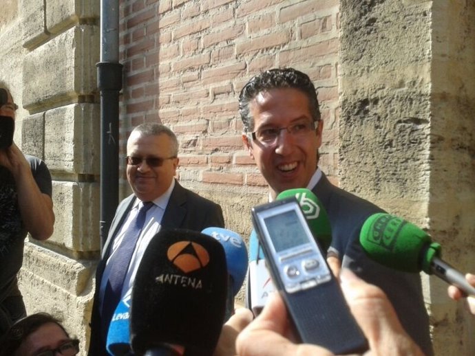 El fiscal anticorrupcioón Vicente Torres en primer plano 