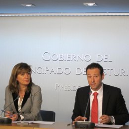 Esther Díaz y Guillermo Martínez