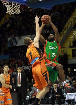 Justin Doellman, Cajasol-Valencia Basket