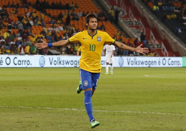 Neymar firma un triplete ante Sudáfrica