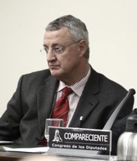 Caldera reclama elección directa del secretario general y anuncia su apoyo a Madina