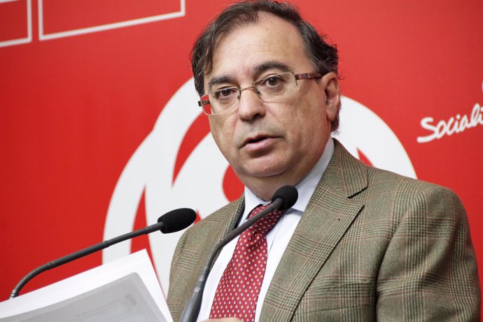 Fernando Mora, PSOE