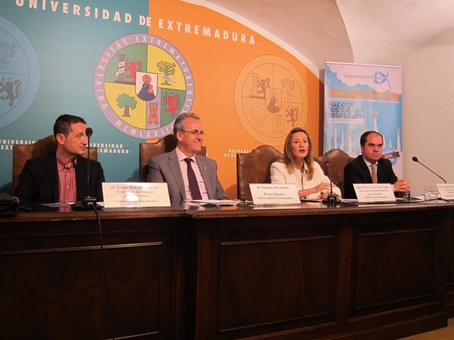 Presentación Del Programa 'Emprendedorext' En Cáceres