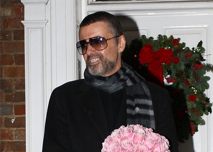 George michael ingresado de urgencia 
