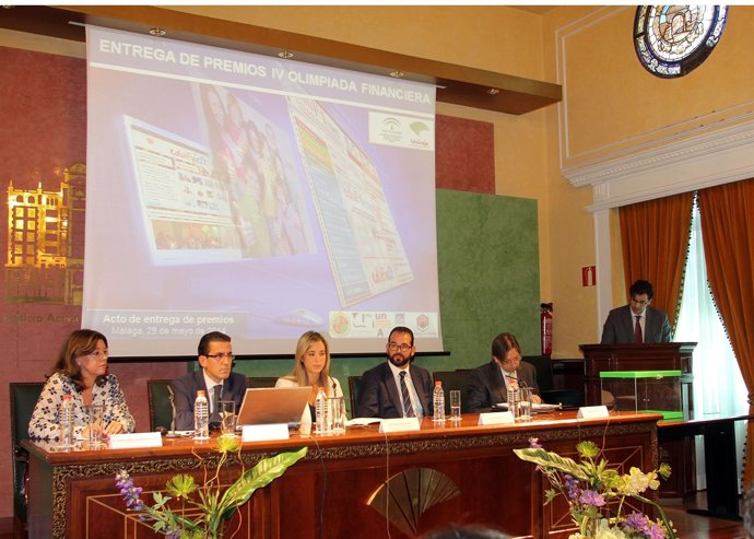 Premios Olimpiadas Financieras UNICAJA fundación