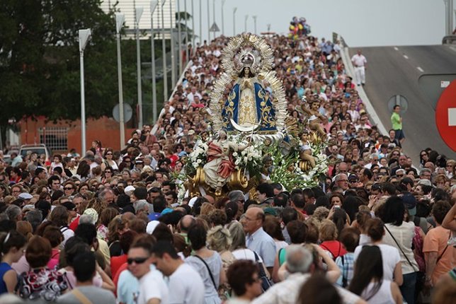 Bajada de la Virgen de Los Ángeles en Getafe