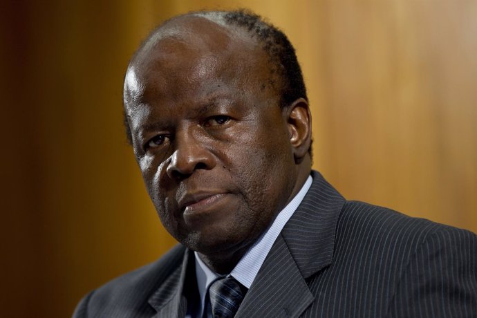 Judge Joaquim Barbosa poses for photos during an interview with Reuters at his o