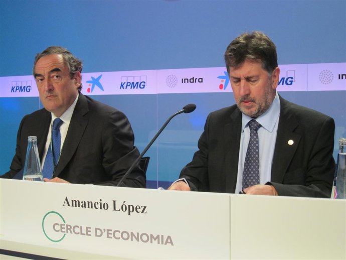 El pte. De la CEOE J.Rosell y el pte. De Hotusa A.López