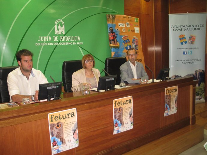 García, Gálvez y Sáez presentan la segunda edición de Fetura.