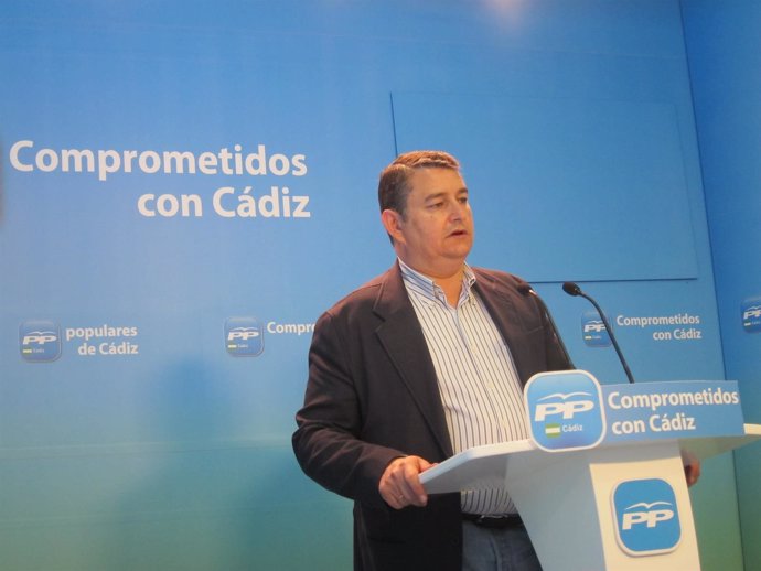 Antonio Sanz en rueda de prensa