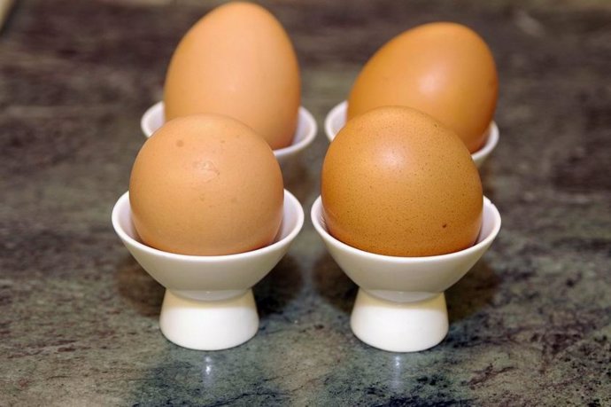 Dos pares de huevos