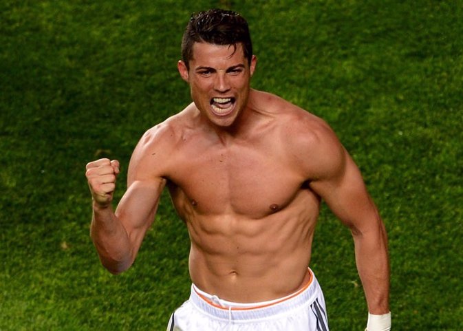 Cristiano Ronaldo del campo de fútbol a las salas de cine