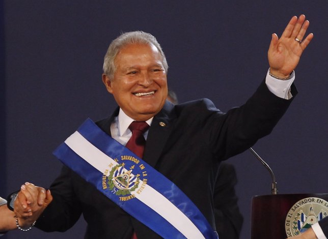 Salvador Sanchez Cerén, nuevo presidente de El Salvador