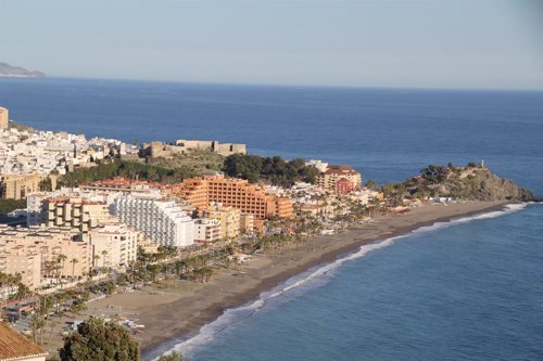Imagen de playa de Almuñecar (Granada)