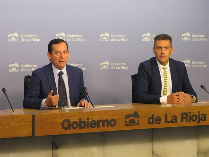 Erro y García del Valle, comparecen para informar de formación desempleo