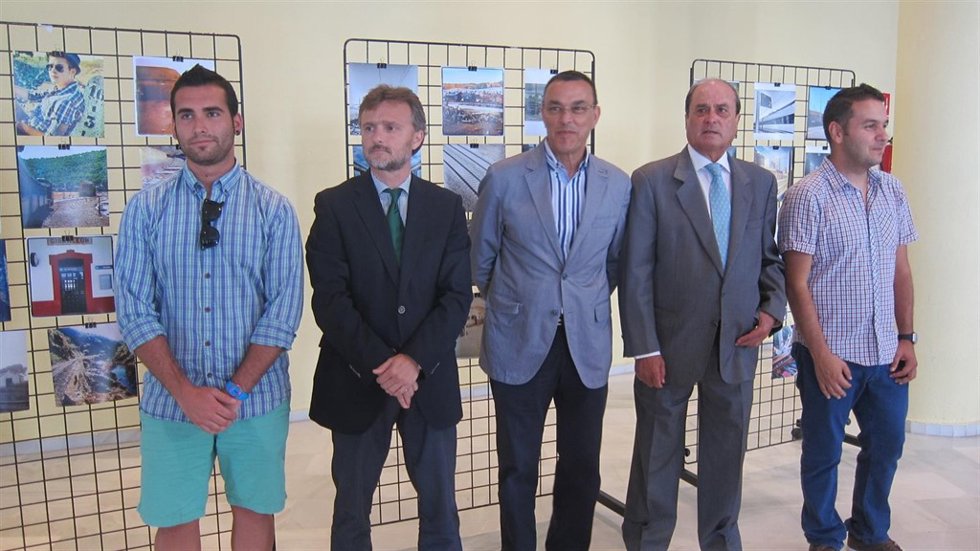 El presidente de la Diputación de Huelva, Ignacio Caraballo, en la FOE.