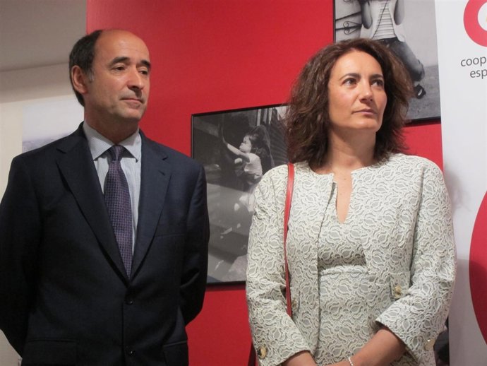 García Cirac en la exposición 'CooperaciónESdesarrollo' .