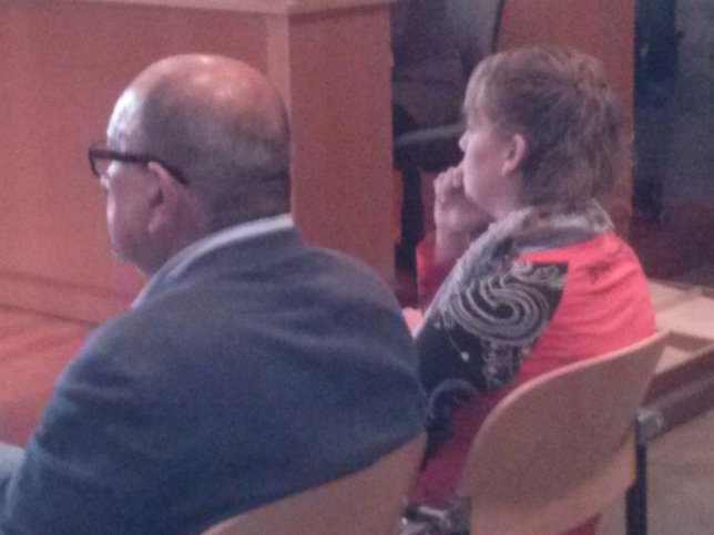 Ex alcalde de Cudillero y ex concejala en inicio del juicio