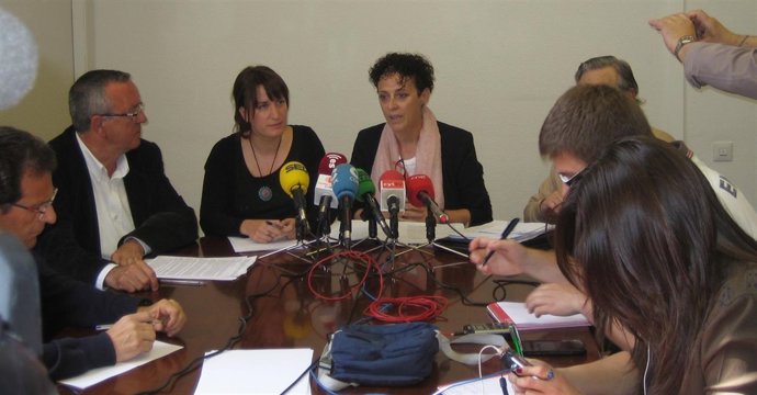 Presentación de la moción conjunta de PSOE e Izquierda Unida