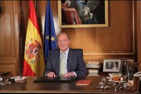 Juan Carlos I telefonea a Mas para trasladarle su decisión