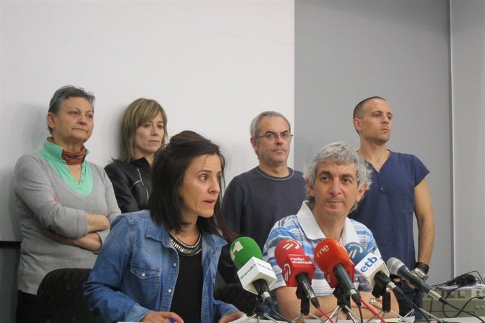 Bea Martxueta (LAB) y Mikel Noval (ELA)