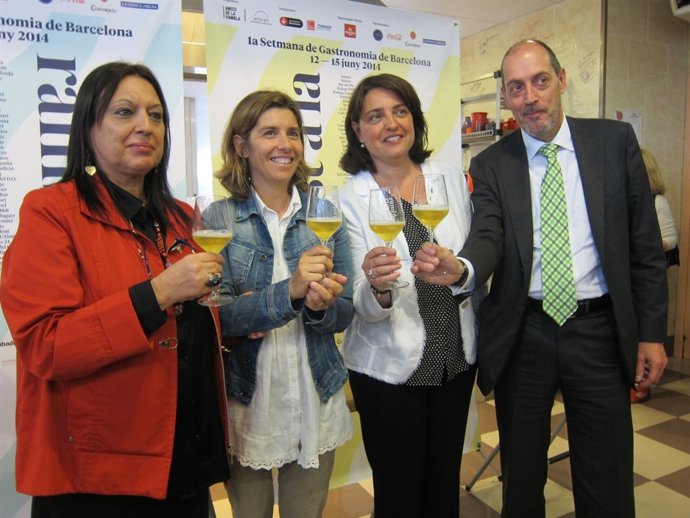 Roser Torras, Mercè Homs, Sónia Recasens y Joan Oliveras