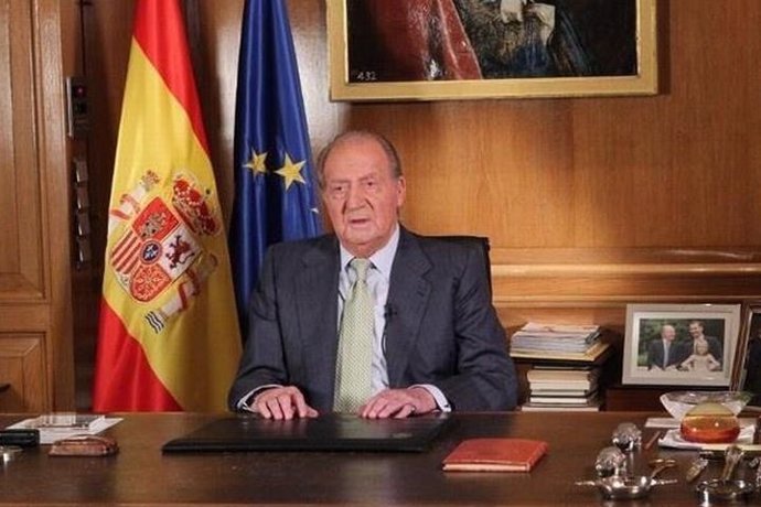 El Rey Juan Carlos da paso a un cambio generacional