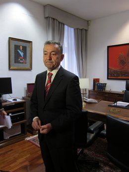 El presidente del Gobierno de Canarias, Paulino Rivero