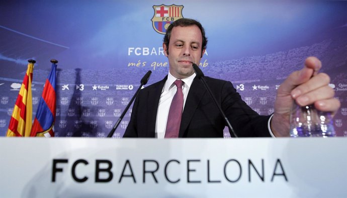 Sandro Rosell deja la presidencia del FC Barcelona
