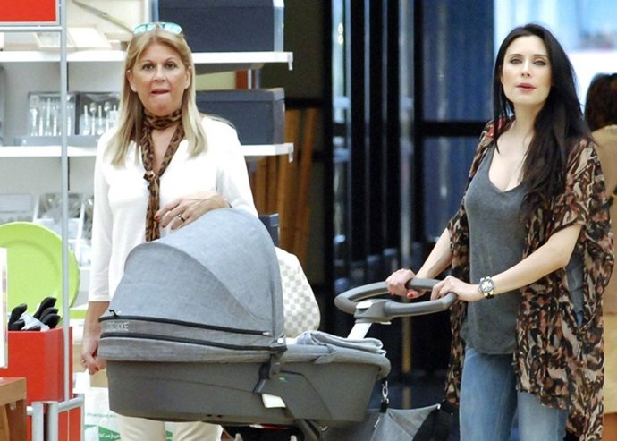 Primeras imágenes como mamá pilar rubio de su pequeño 