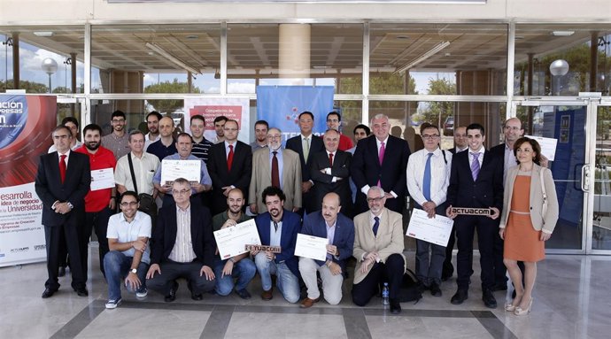 PREMIOS UPM Y BANCO SANTANDER