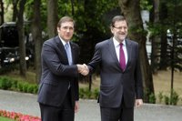 Rajoy y Passos Coelho piden esperar a la decisión del BEI para comentar la situación de Magdalena Álvarez