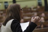 El PSOE convoca una reunión del grupo parlamentario para debatir el voto ante la ley abdicación