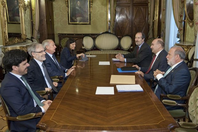 Reunión de coordinación entre el Gobierno foral y el Ministerio Fiscal