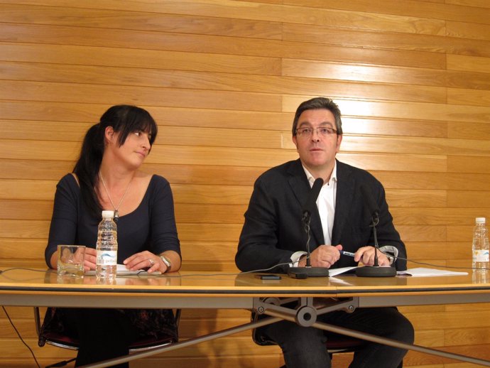Julián San Martín y Patricia Acha dejan UPyD