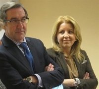 El alcalde de Santiago niega presiones para que dimita y afirma que a quien llama para su gobierno responde con un sí