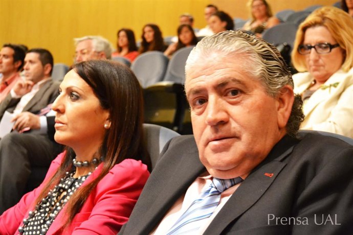 El fiscal de menores del TSJA, José Rogelio Muñoz, en la UAL