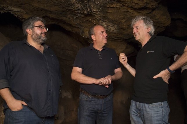 Visita Fuentes de León