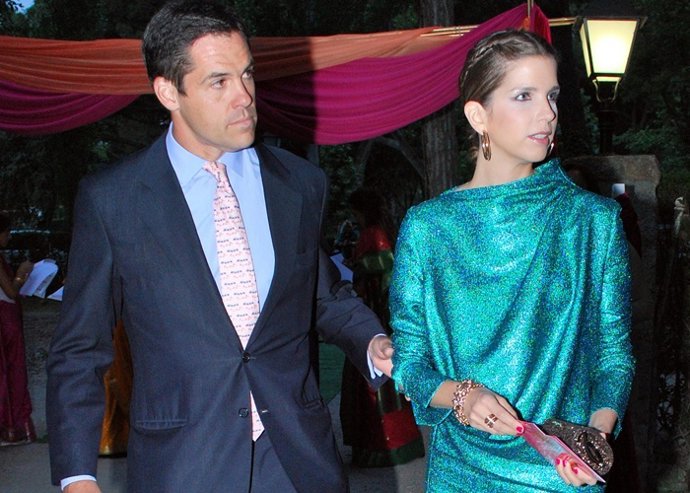 Luis Alfonso y su esposa en la cena fundación esperanza y alegría